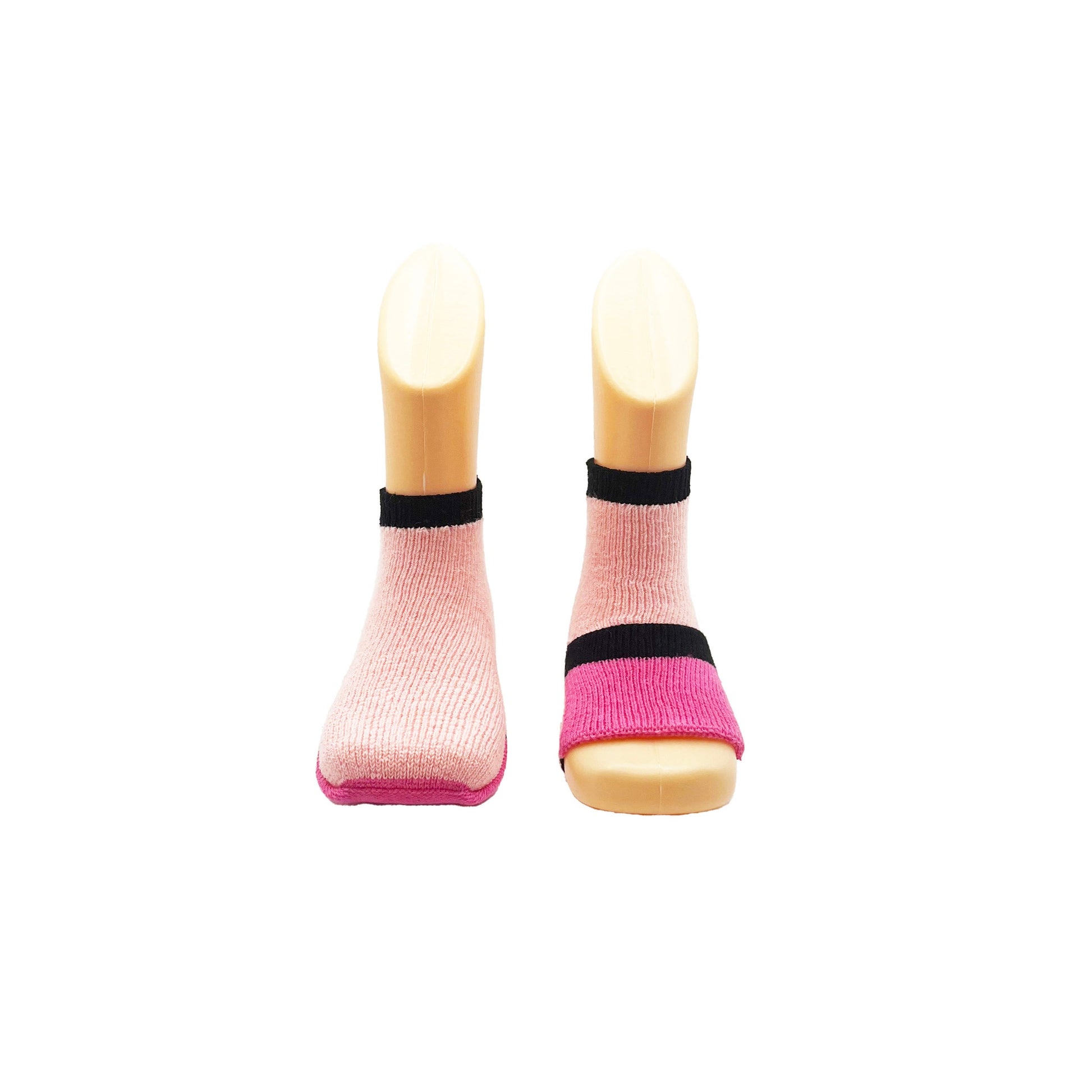 Peekaboo newborn socks - Pink
