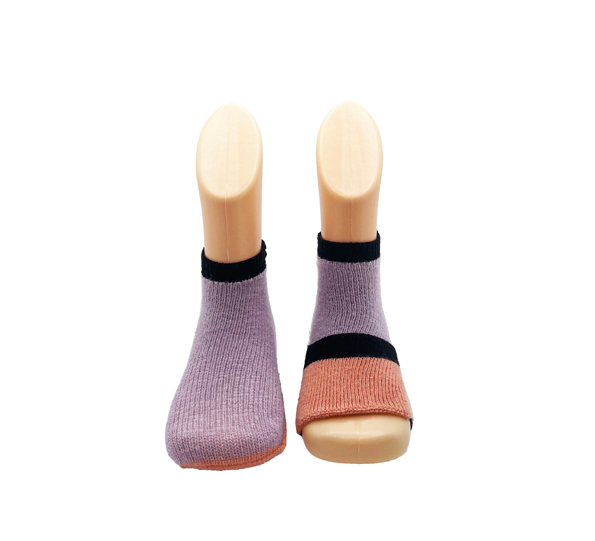 Peekaboo newborn socks - Open and closed toe socks