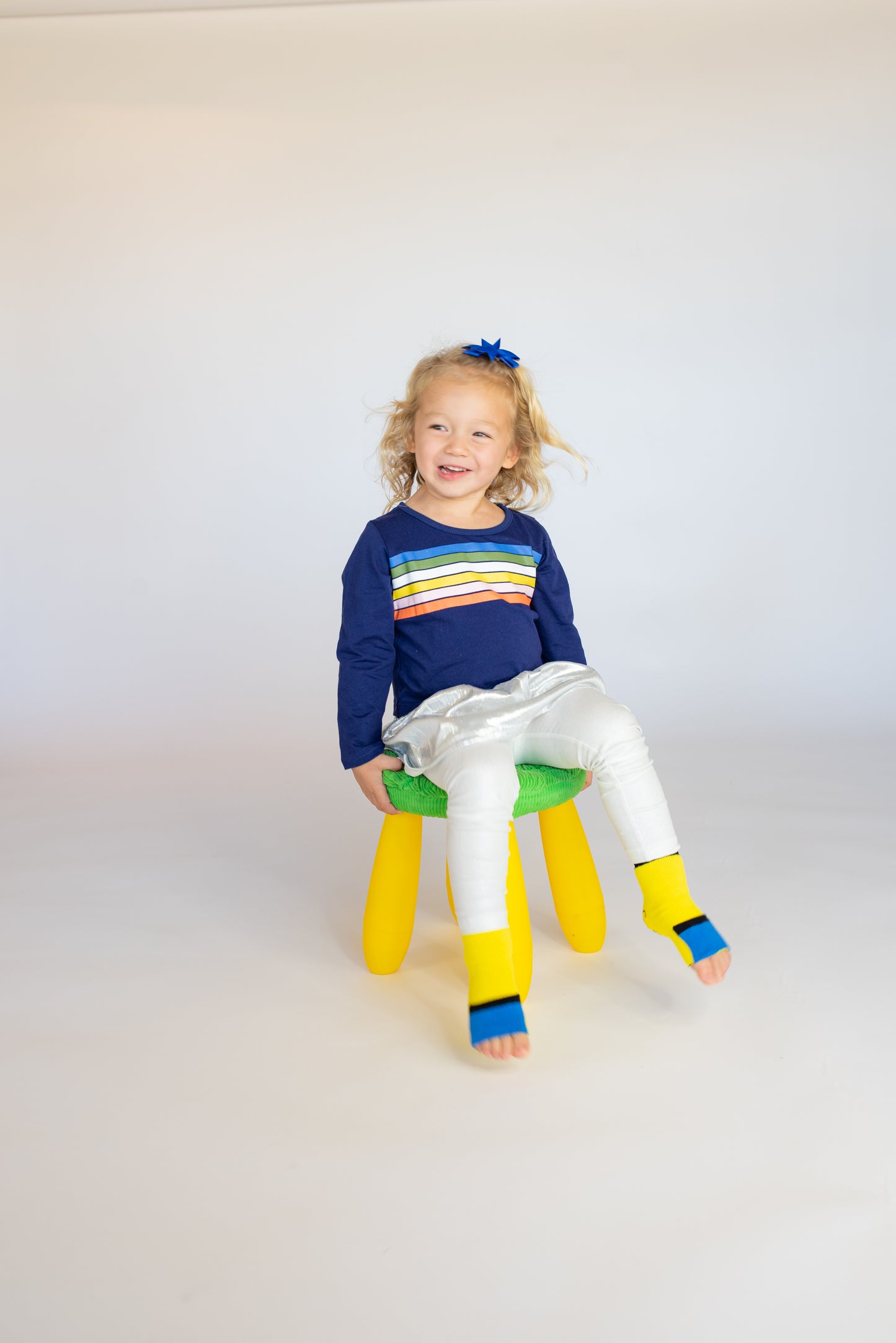 Toddler  Seamless Gripper Socks - Yellow and Blue